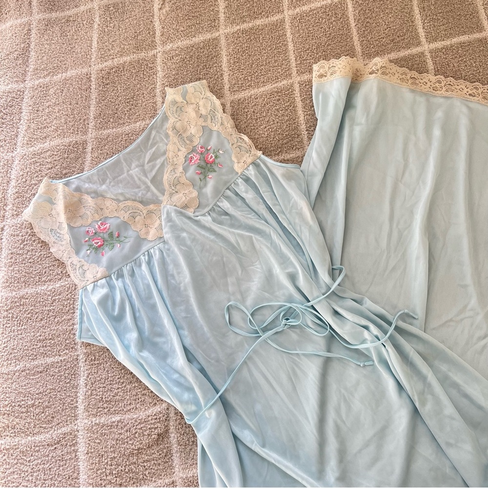 Vintage Baby Blue Nightgown